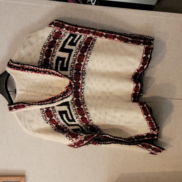 Poncho/cape with hoodie s/m - Picture 3 of 4